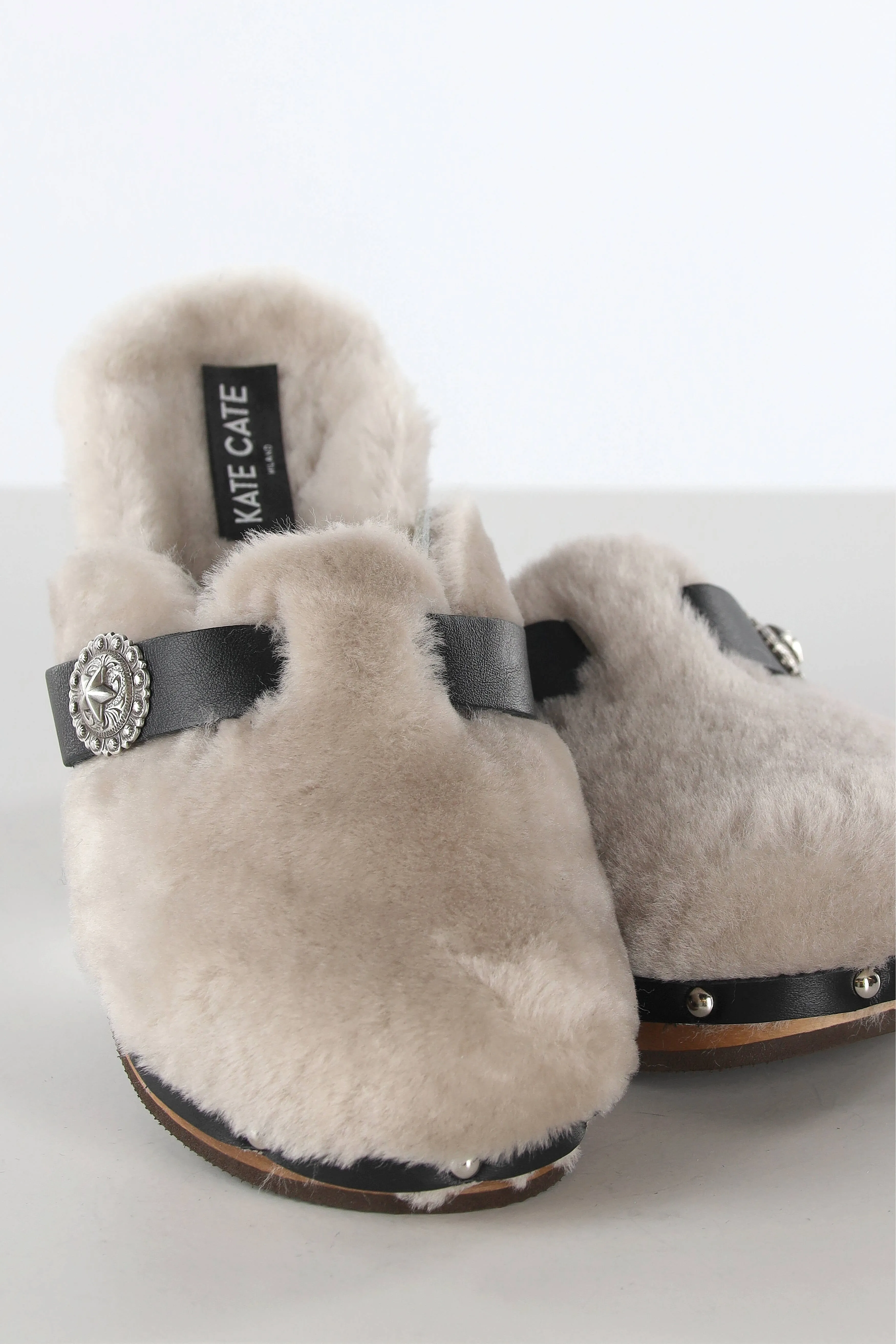 Clogs Allegra Shearling in Honey/Schwarz