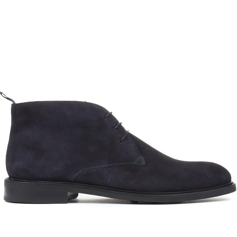 Deacon Suede Chukka Boots - DEACON / 319 224